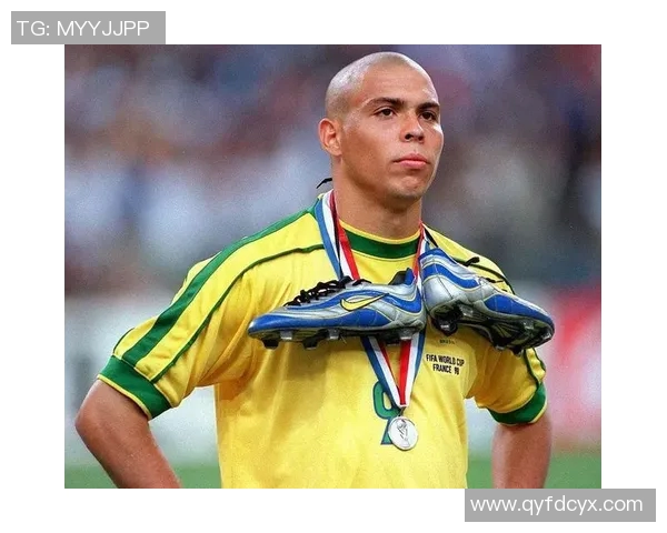 非洲足球明星璀璨星河揭秘那些闪耀绿茵场的传奇人物